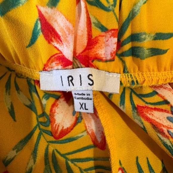 IRIS Floral Yellow Dress outfit w shorts and crop top. Size XL - Picture 7 of 16